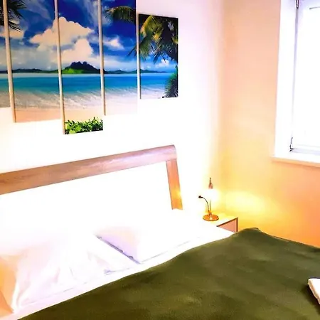 3-zimmer-apartment Mit Parkplatz In City-naehe !!! Appartement *