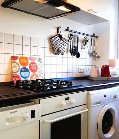 Appartement 3-zimmer-apartment Mit Parkplatz In City-naehe !!!