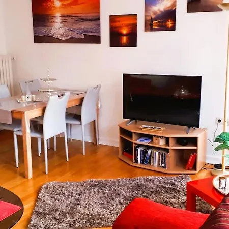 Apartament 3-zimmer-apartment Mit Parkplatz In City-naehe !!!