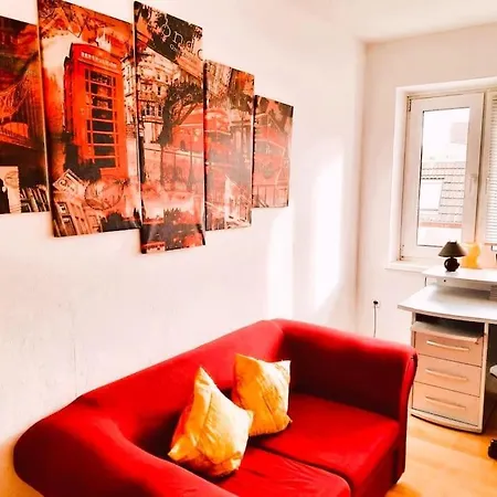 Apartament 3-zimmer-apartment Mit Parkplatz In City-naehe !!! *