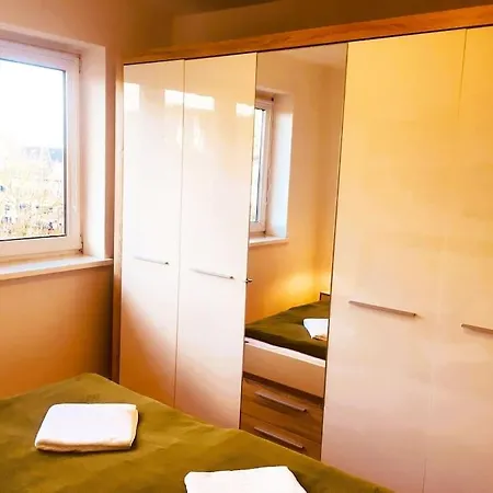 3-zimmer-apartment Mit Parkplatz In City-naehe !!! *