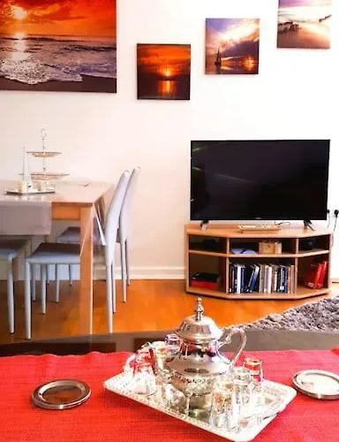 3-zimmer-apartment Mit Parkplatz In City-naehe !!! Apartamento *