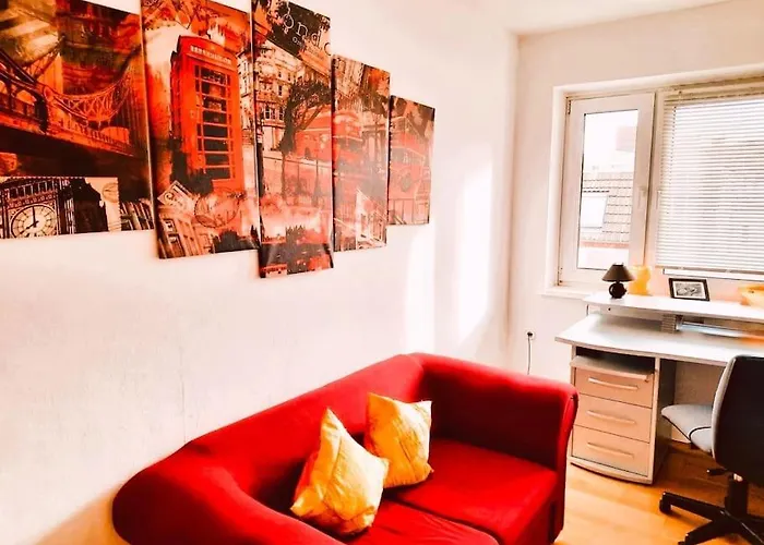 Apartamento 3-zimmer-apartment Mit Parkplatz In City-naehe !!! *