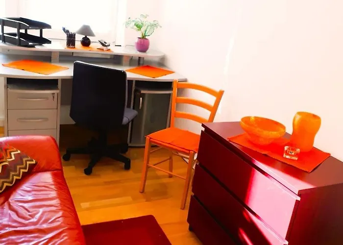 3-zimmer-apartment Mit Parkplatz In City-naehe !!! Apartamento